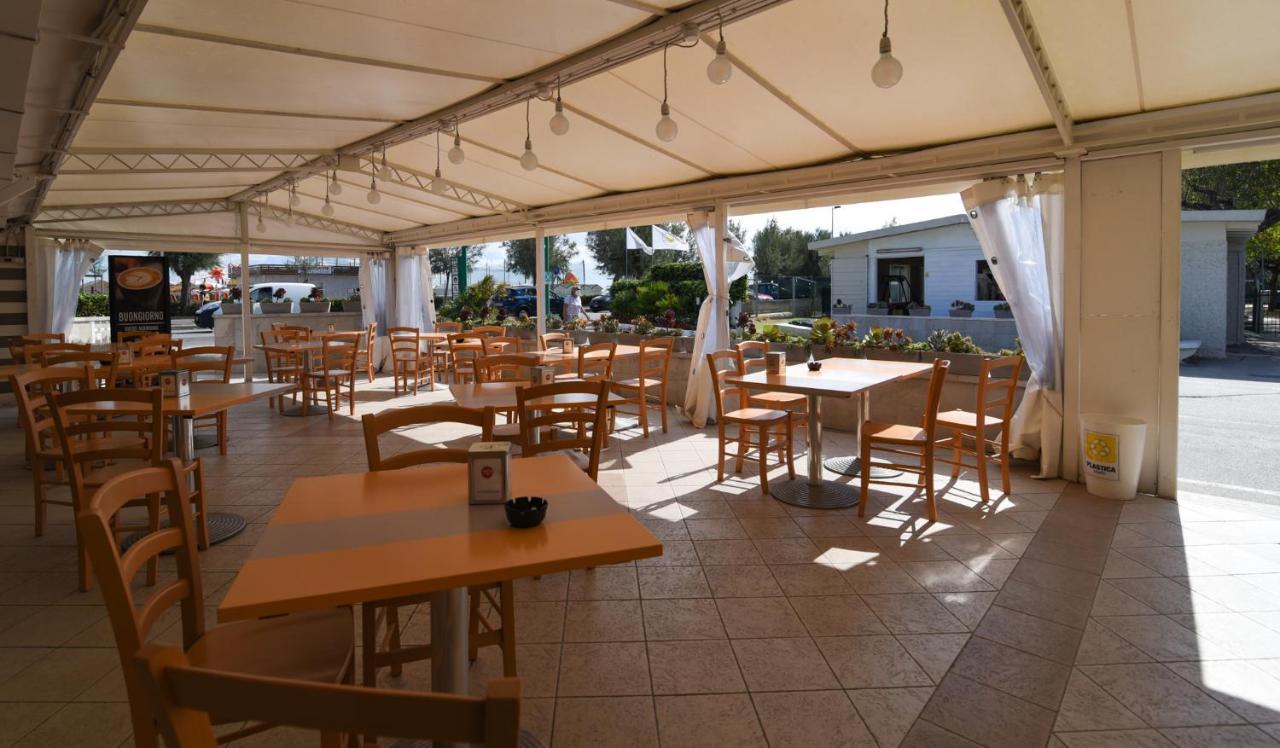 Club Del Sole International Riccione Easy Camping Village Экстерьер фото